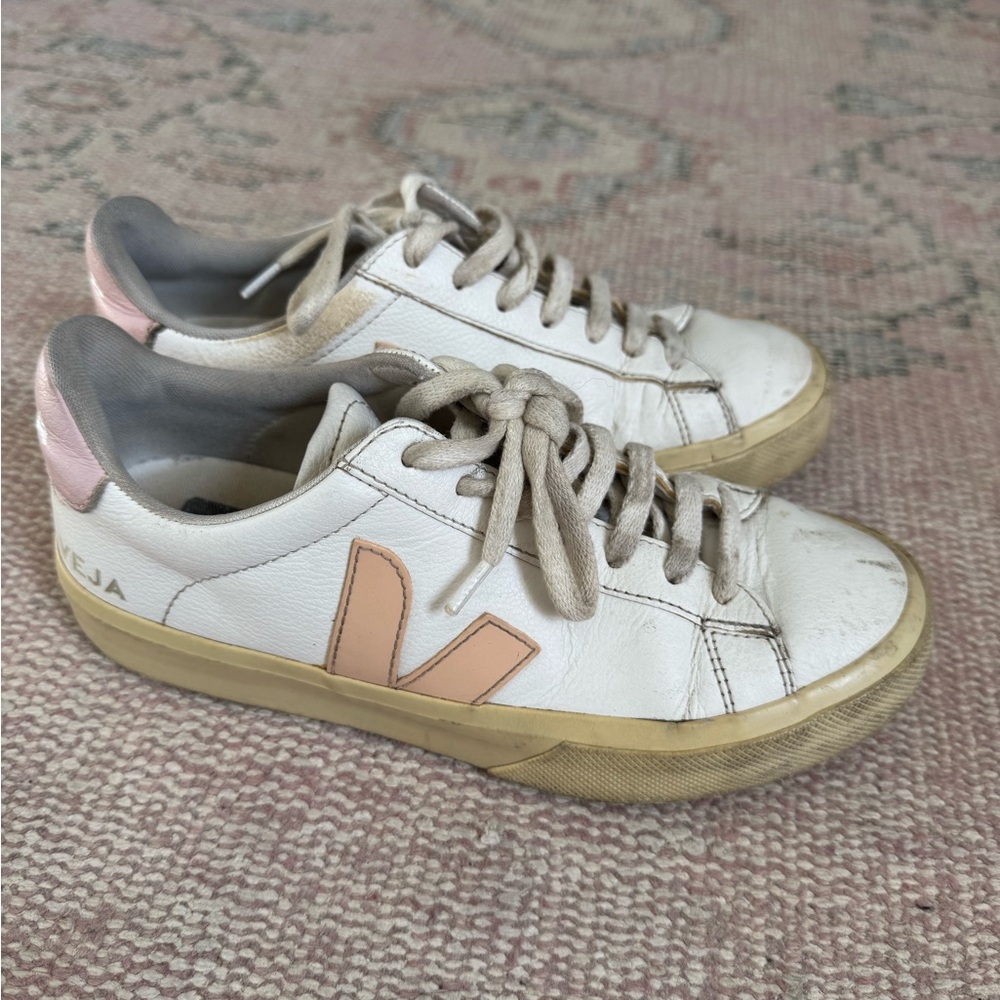 Veja White and Pink Women's Sneakers